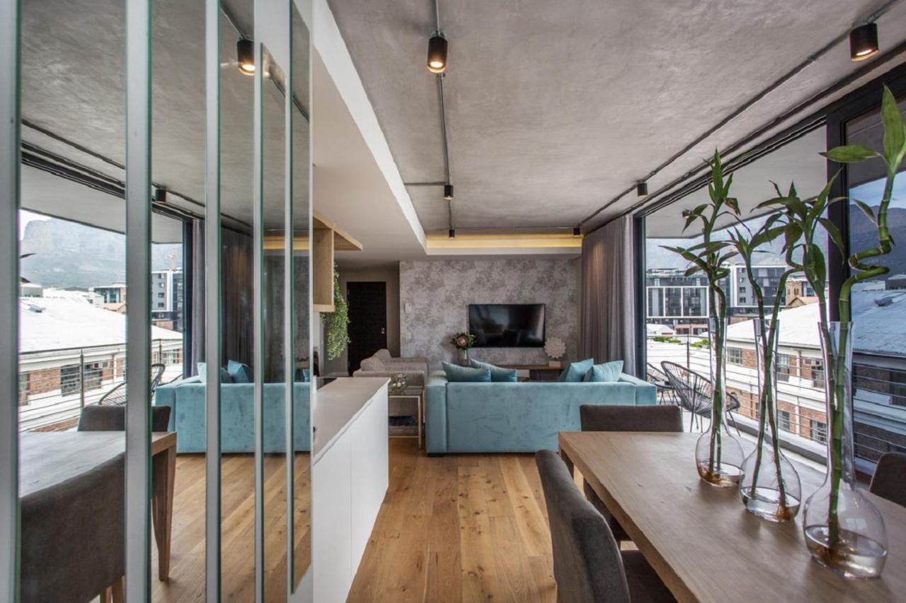 Executive Family In Docklands, By Itc Hospitality Apartment